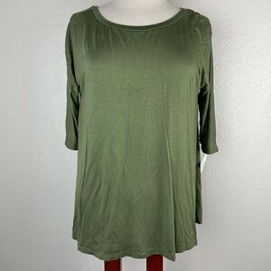 NWT JW Styles Green Top Size M